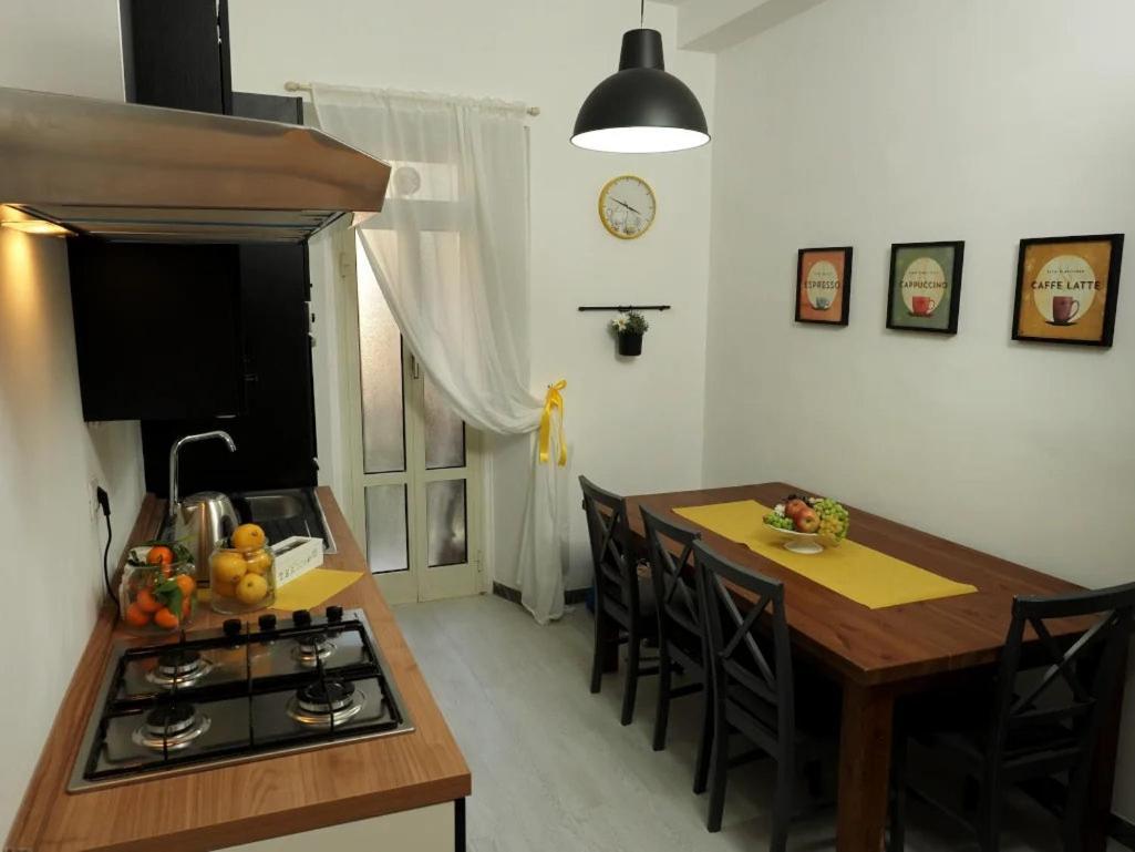 Regina Margherita Casa Vacanza Civitavecchia Bagian luar foto