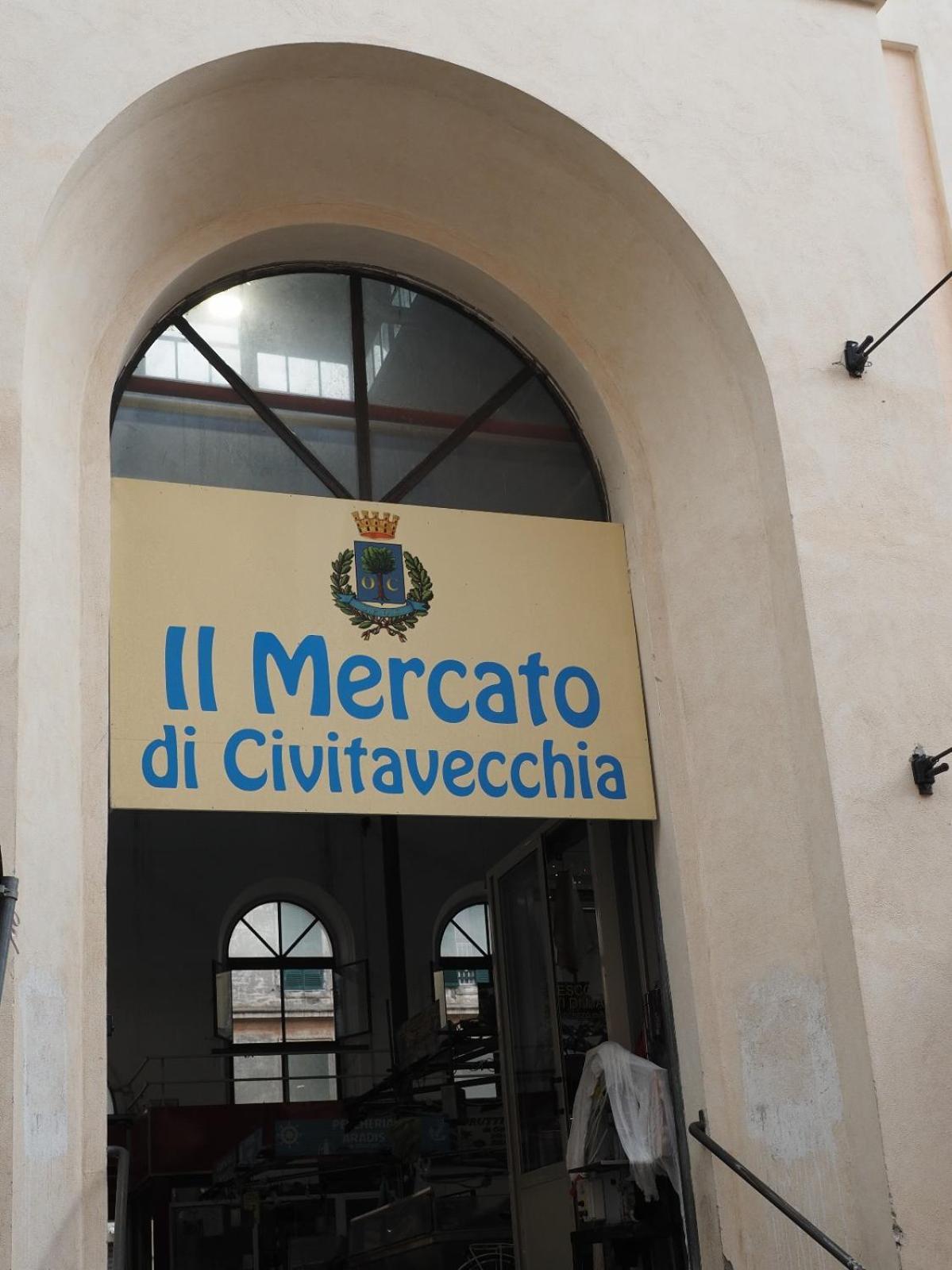 Regina Margherita Casa Vacanza Civitavecchia Bagian luar foto